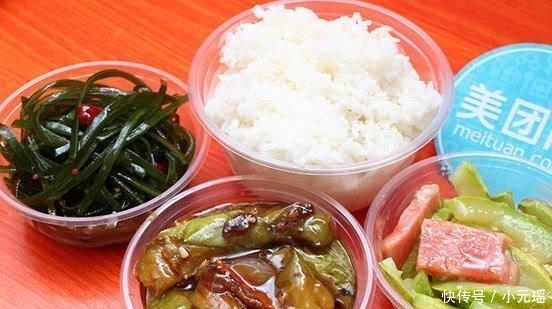 备注|顾客点15元快餐备注送饮料, 打开看到的饮料傻了, 网友: 求链接