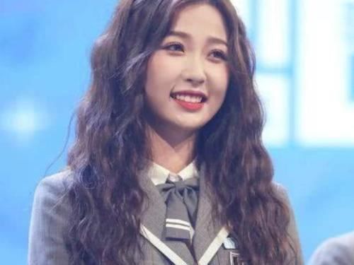 实力|虞书欣既作又没有实力,却还能高位出道看看这些你就懂了