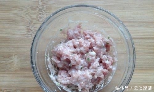 此种|豆腐当饺子皮?此种饺子爽滑无比,入口即化味道倍鲜