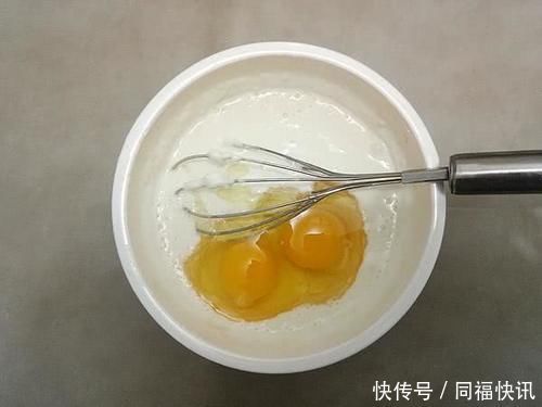 淀粉|教你做创意小零食,1碗面粉,2个鸡蛋,锅里一炸,比蛋糕都好吃