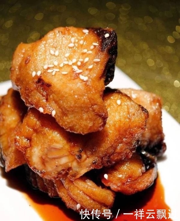 鲜香|鱼肉头一次这么做,鲜香酥脆还不腥,孩子嚷嚷说,三五天要吃一回