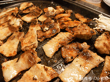 明白|谁说韩国人吃不起烤肉和水果?只说对了一半!不明白的要闹笑话!