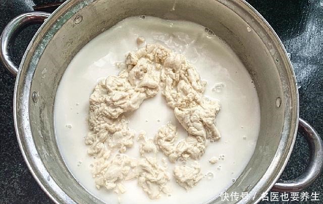 爽滑|想吃凉皮不用买,配方教给你,自己在家就能做,筋道爽滑又好吃