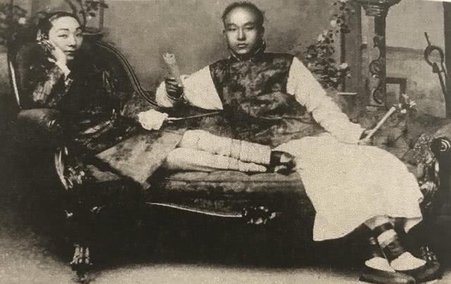 胡蝶|老照片图1末代庆亲王和名妓杨翠喜,图6穿短裤的民国美女胡蝶