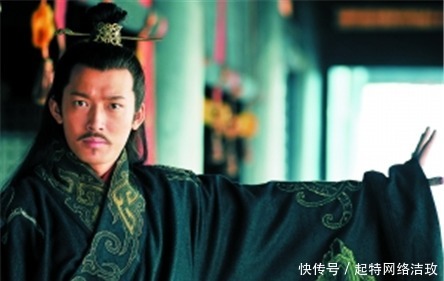 大功|他在擒杀吕布中立下大功,曹操后悔没听他的使孙权坐大