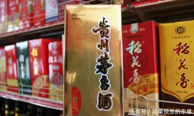 价格|超市中4种“廉价”白酒,其实都是纯粮食酿造,只有行家才识货