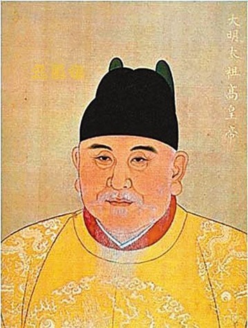 寺庙|朱元璋去寺庙拜佛，问方丈：朕要跪吗？方丈妙对8字，逃过一劫