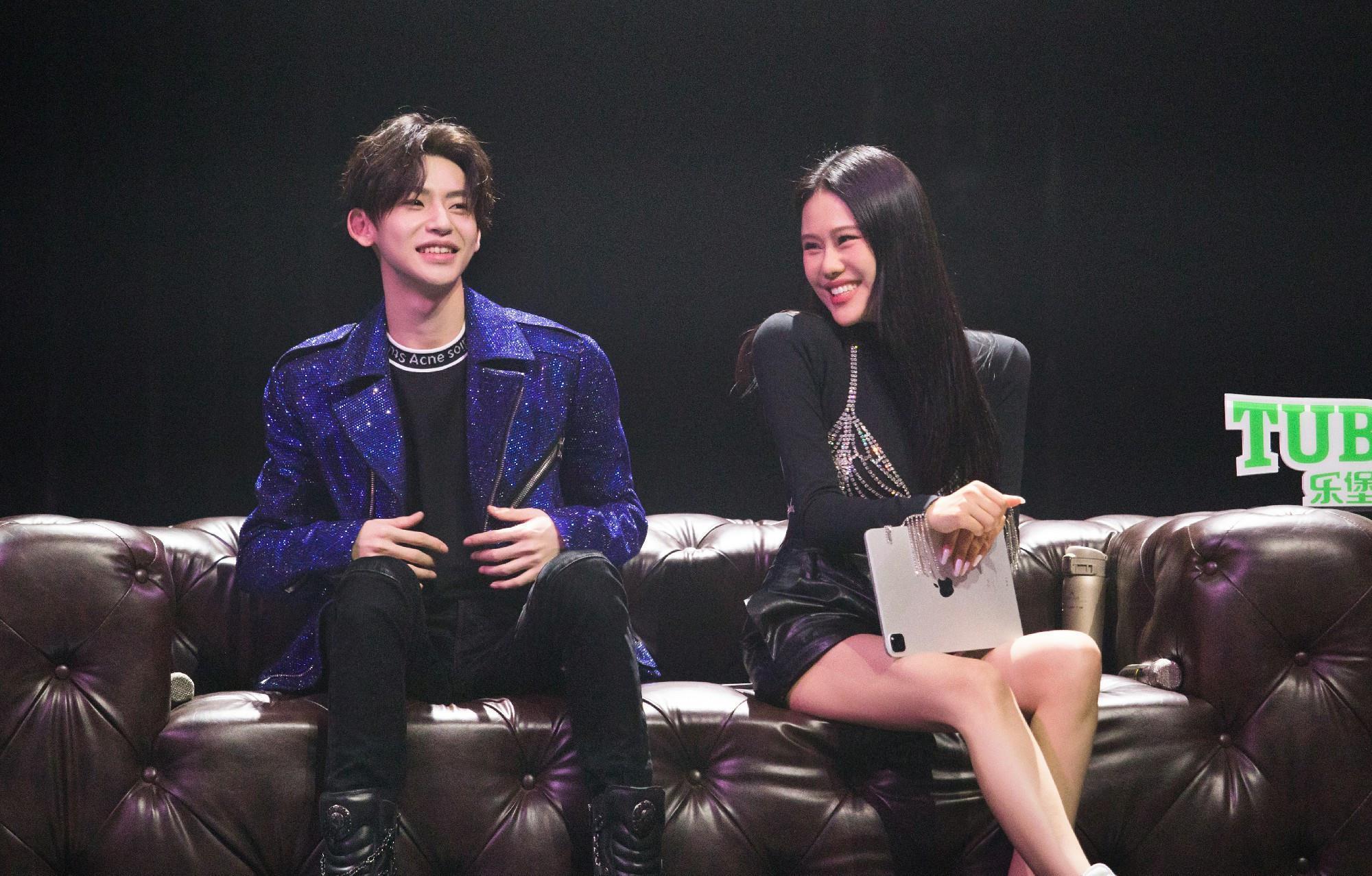  说唱|《说唱听我的》战况激烈 袁娅维痛失爱将泪洒现场