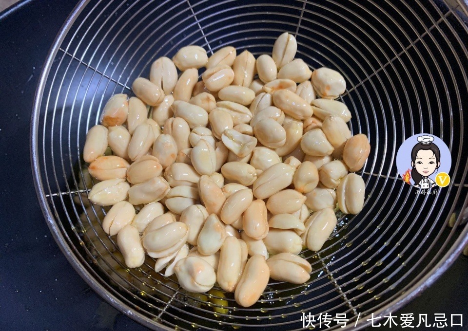 教你做|国宴大厨教你做“宫保鸡丁”记住料汁比例,在家轻松搞定!真好吃