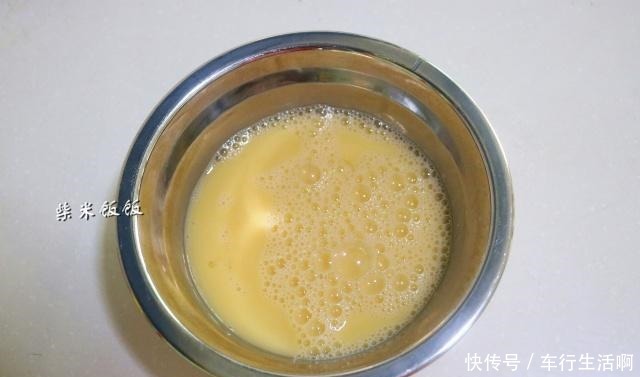 搭配一些|青椒炒鸡蛋,加它一起炒,营养翻倍,味道更鲜美,调料都省了!