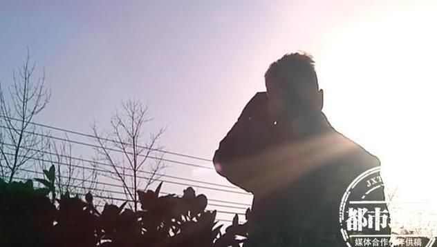 美女|男子寻求“美女服务”，打开软件立马被吸引？结果30多万没了