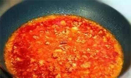  美味|麻婆豆腐以其美味和辛辣的食物而闻名，它又软又嫩