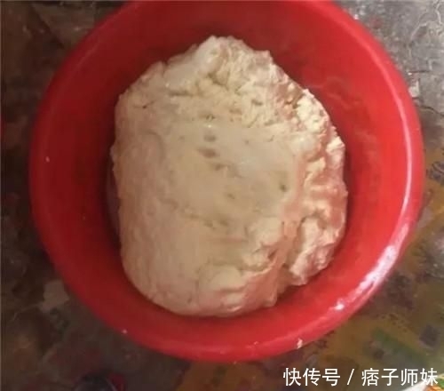 详细|脆皮大油条配方、做法大公开!(附详细图解)