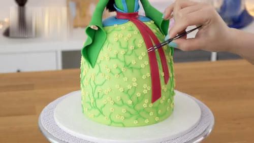 太美|大师制作花木兰翻糖蛋糕,中国风十足,太美了都舍不得吃