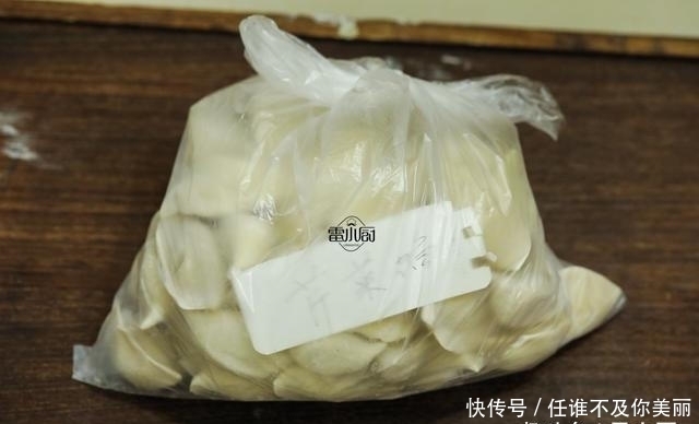 公公婆婆|婆婆回北方之前,辛辛苦苦的给我们包了300只水饺,满满的爱!