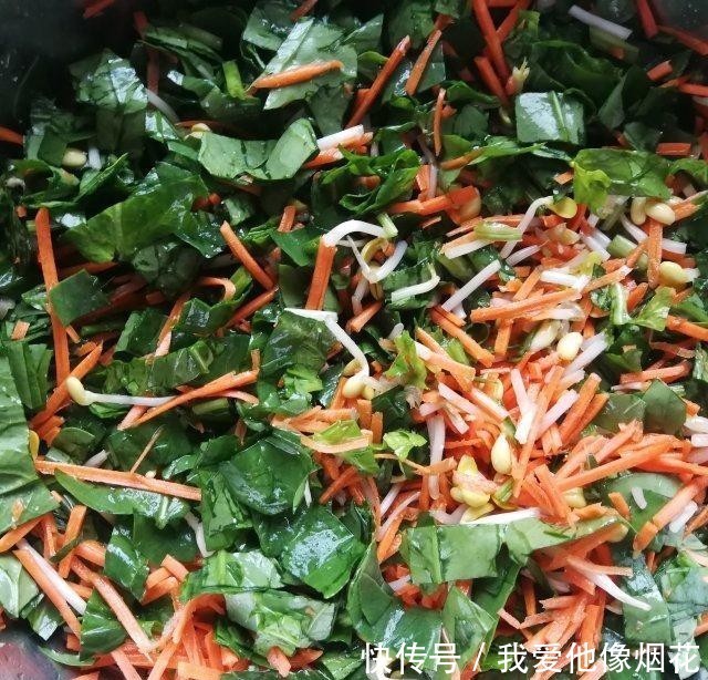 丸子|胡萝卜豆芽菠菜丸子,外酥里嫩,咸香适口