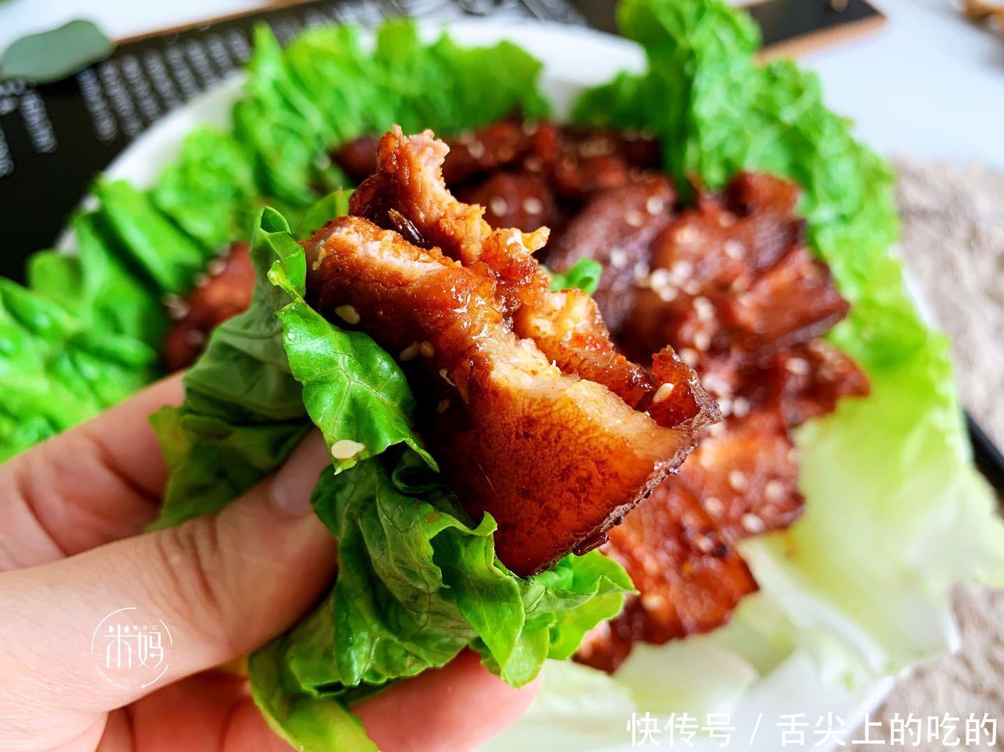 焦香|这是五花肉最好吃的做法,不放油,不放水,焦香软嫩口感好极了