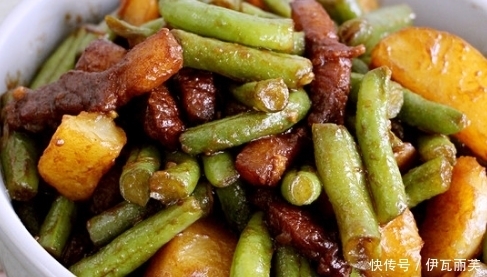 下饭|秋天，这2种青菜一起炒，开胃下饭，营养美味还不贵，老少皆宜
