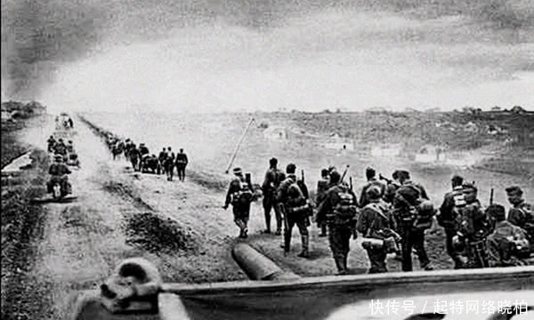 苏联军队|苏德战争初期，苏联的不按常理出牌让德国大为头疼，损失惨重