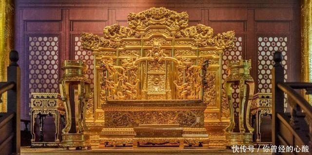 年后|历史上最神秘的椅子,至今无人敢坐,老外不信,4年后意外病逝