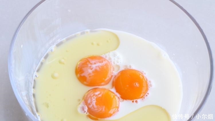 连吃|女儿不爱吃小米, 换个方法做成早餐, 连吃3天每次都吃撑, 太香了