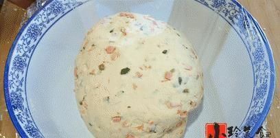 好吃|玉米面全身都是宝,教你秘制新做法,比肉香比面包还松软,真好吃
