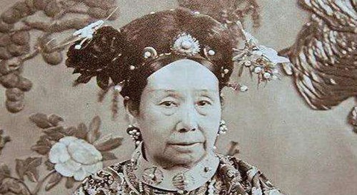 每餐|慈禧生活有多奢侈?每餐吃饭为什么要100多道菜?原因能想象吗