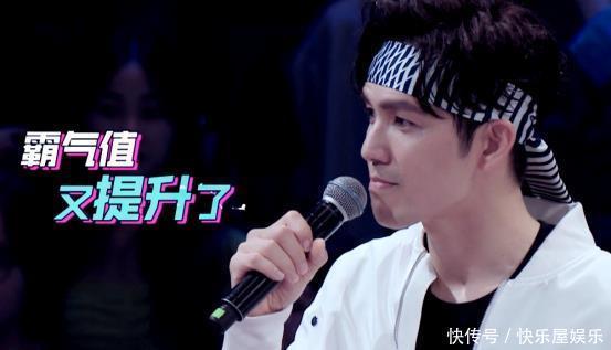 舞台|这就是街舞王一博水舞台太炸了,张艺兴:美中不足,一博没脱!