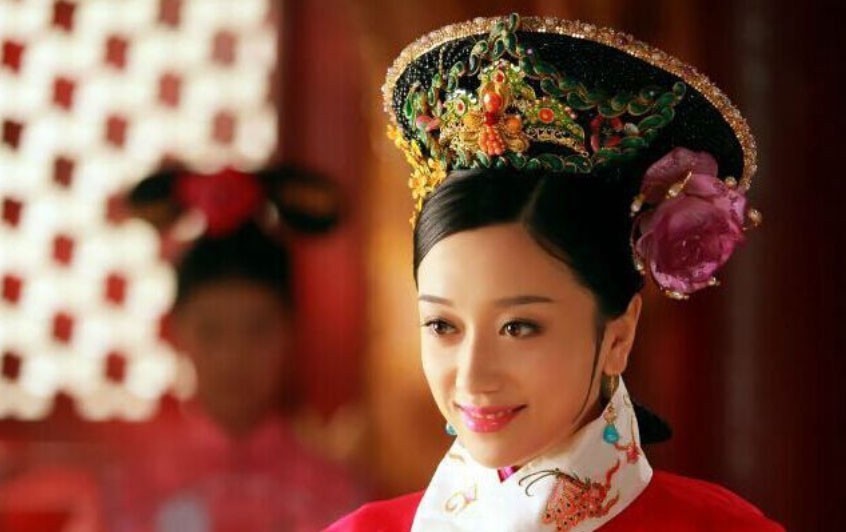 文绣|末代皇妃文绣,离开溥仪后过得怎样?虽清贫却也最安心