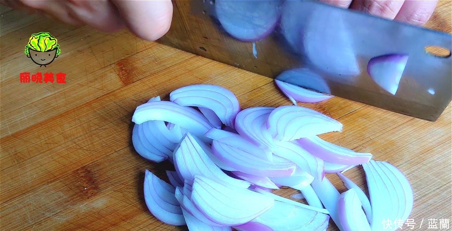 搅拌均匀|一把香菜,一把花生,宝妈教你做美味下饭菜,上桌老公孩子都爱吃