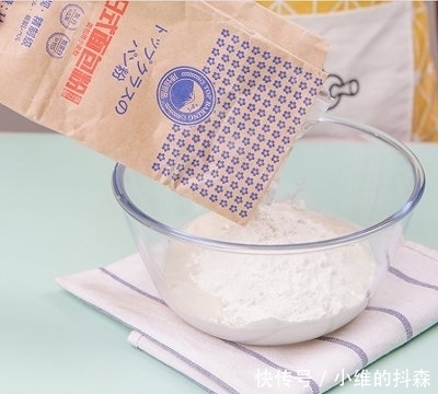 面团|日式网红樱桃红豆包