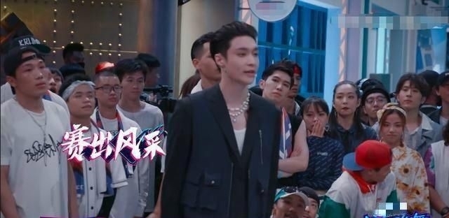  battle|舞台帅炸，导师专业，本期《街舞3》神仙打架的battle注定封神