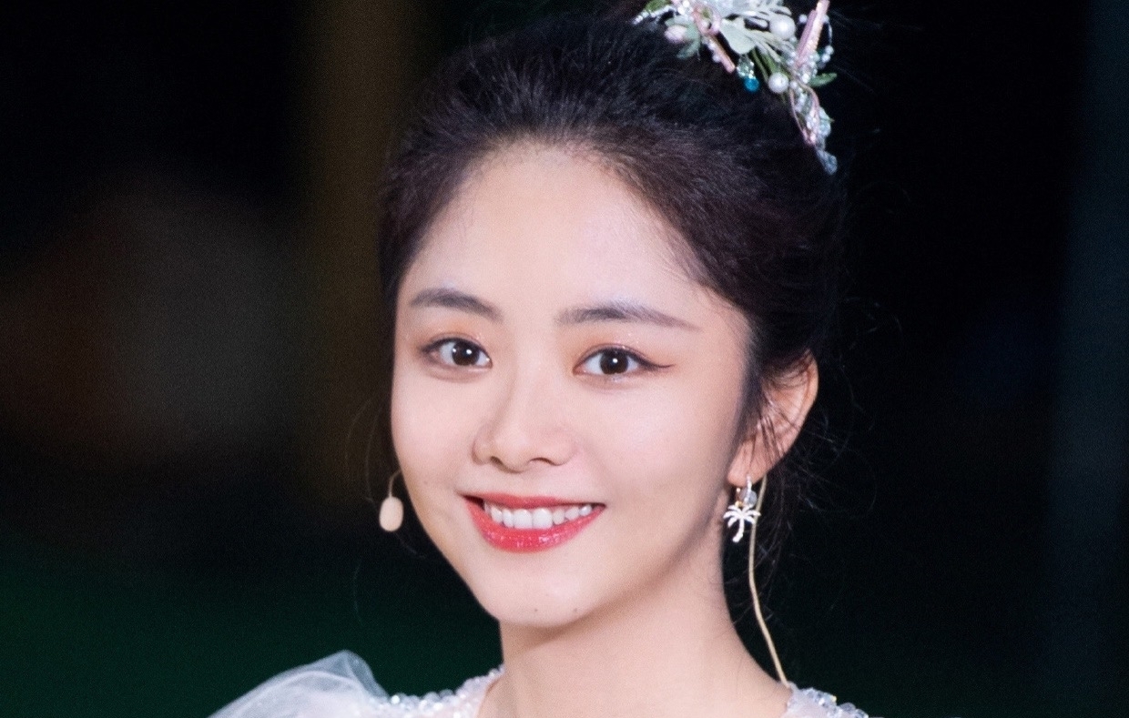 世界之巅|网曝金鹰节开幕式名单:0提名杨紫与肖战在内,还有王一博赵丽颖