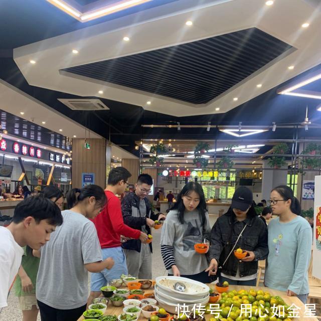 礼物|国庆遇中秋,盐工食堂美食礼物暖心送