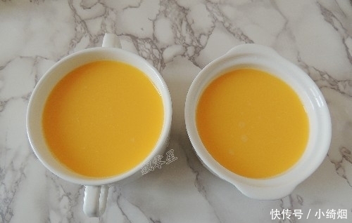 小窍门|鸡蛋羹怎样做才够嫩滑?几个小窍门教给您,一看就会,超简单