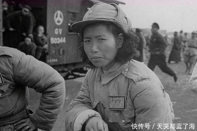 凄惨|淮海战役国军残部纷纷溃退的场景,图2一蹶不振,图4神情凝重凄惨!