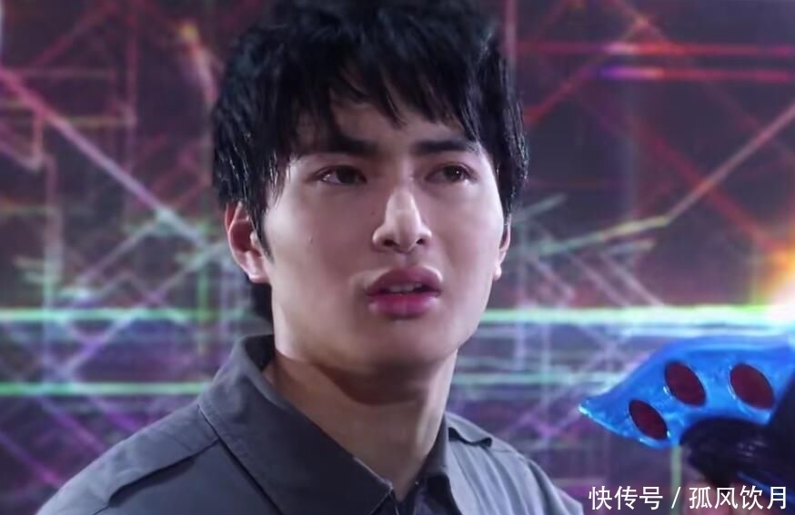 泽塔升华器|泽塔奥特曼：最不靠谱的人间体，遥辉弄丢两次变身器，泽塔都无语了