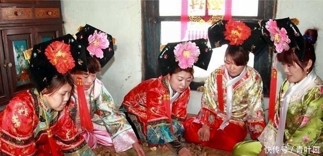  满清|满清贵族和八旗子弟在新中国成立后下落如何, 都改为了其它姓氏?