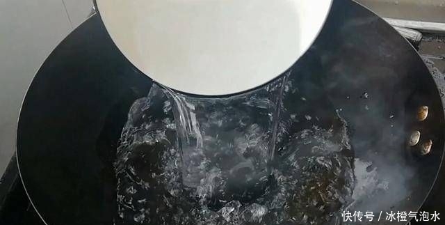 淮扬|厨师淮扬教你如何用白水果做猪肚,美味可口,擦洗是关键