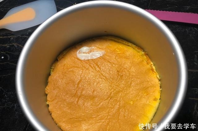 浓郁|口感浓郁香滑不腻的冻芝士蛋糕,制作简单,保证你吃一口就会爱上