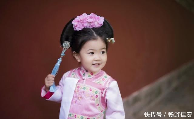 乾隆|皇帝65岁生下的公主,被皇帝当孙女养,受尽3朝皇帝的宠爱!