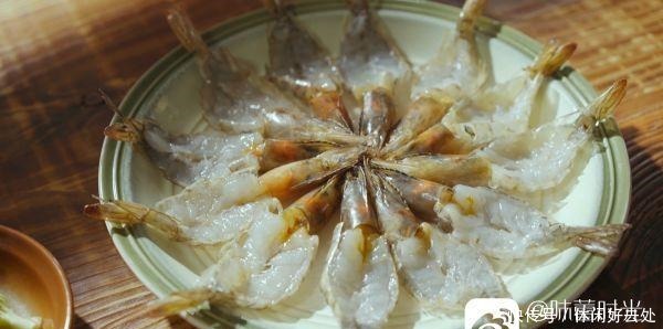 快点|年夜饭大虾的5种做法,简单美味寓意好,上桌就空盘,快点收藏好