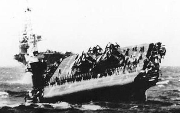 美军|美军自认为所向无敌,深入16级台风中心,几乎让整支舰队覆没