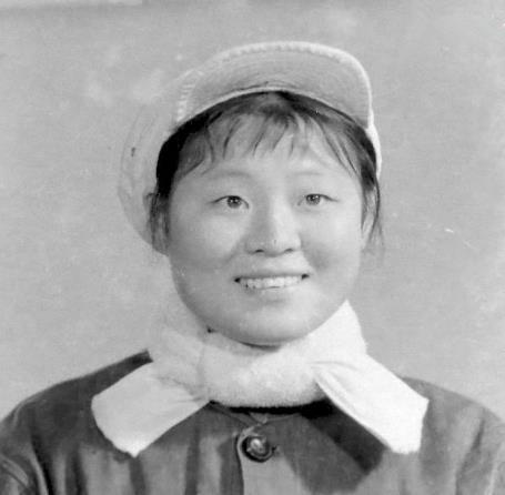 工厂|在旧上海开工厂有多难?流氓敲诈老板,还侮辱女工人