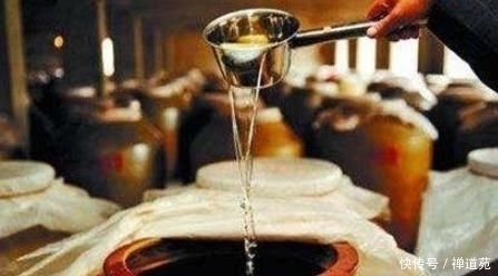 生产|多少钱以上的白酒属于纯粮食酒呢?真正的粮食酒要多少钱一斤?