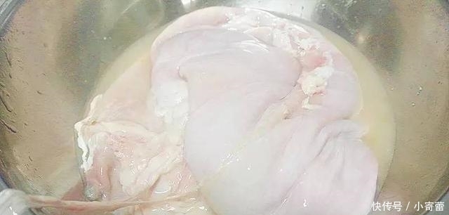 美食|猪肚为什么一炒就硬? 加上这一个步骤, 炒出来的猪肚又嫩又脆