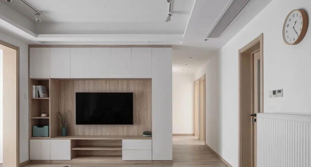 敞亮|109㎡原木北欧风格新房装修,客厅阳台打通好敞亮!