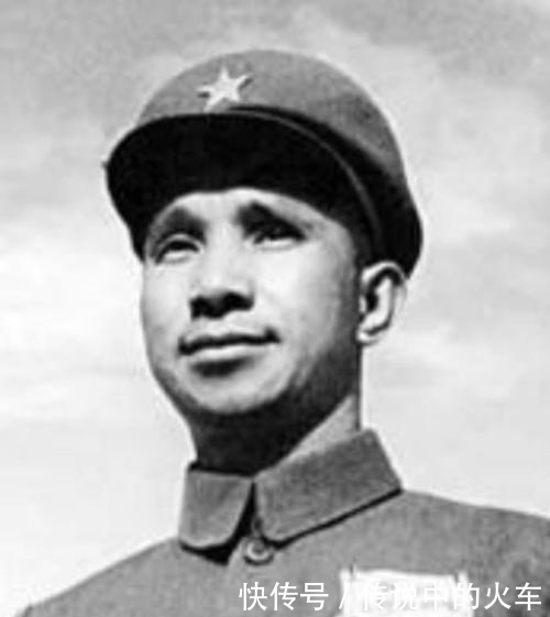 将领|毛主席手下最能打的五名将领是谁？陈毅曾指出过三人，预言过两人