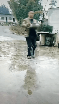  真快|搞笑GIF：猫星人瞬间变美瞳，变得真快啊