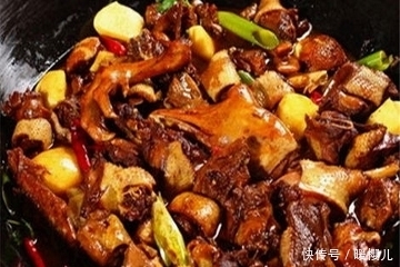 海蜇|美食推荐:干锅肥肠鹅、冰镇海蜇金元宝、酱香焖锅鱼制作方法